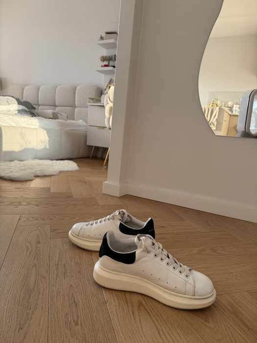 Buty Alexander McQueen sneakersy sportowe trampki 41 42 skora premium