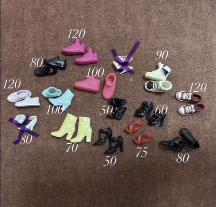 Взуття для ляльок Барбі Barbie