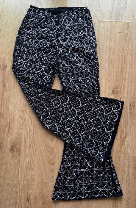 ASOS - Czarne zdobione spodnie cekiny (36)
