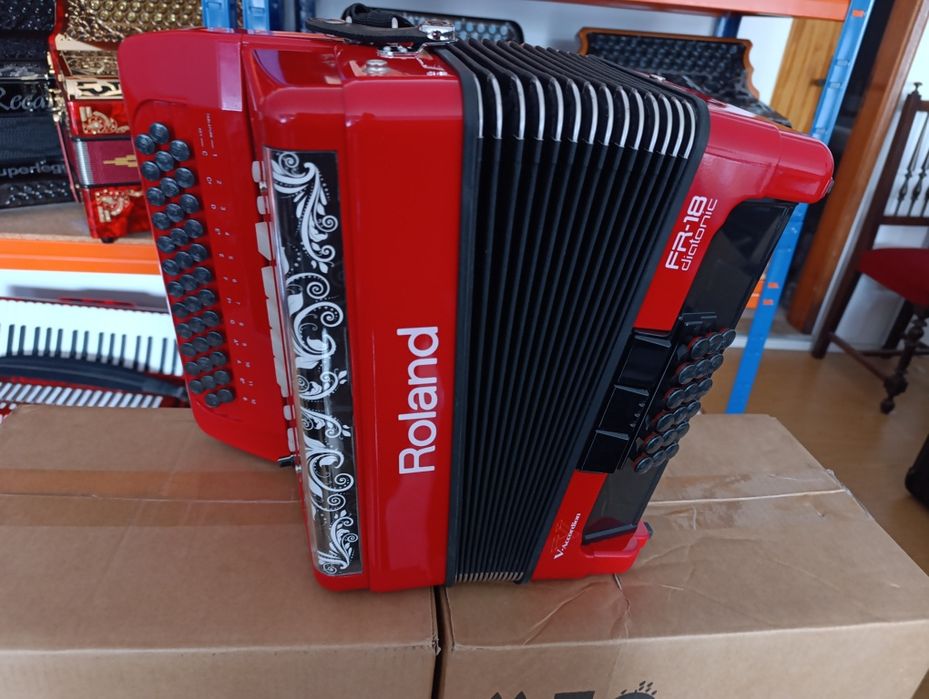 Concertina eletrónica Roland