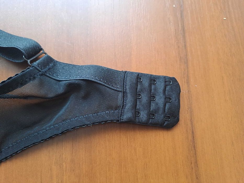 Piekny biustonosz Gorteks 80 F stan idealny