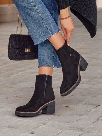 36 37 38 botki 39 40 41 z przetarciami na niskim obcasie ocieplane