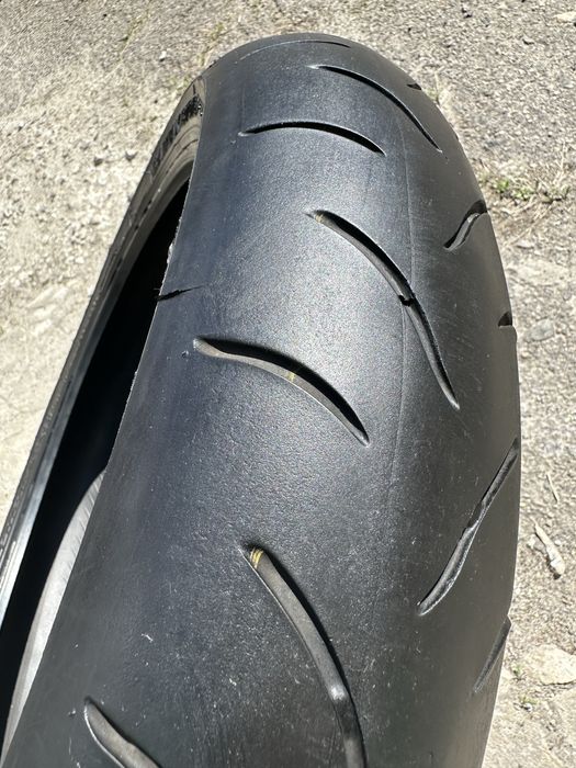 Мотошина Brigestone 120/70 ZR17 BATTLAX BT 016f