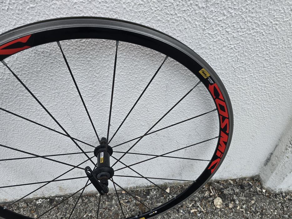 Roda da frente mavic cosmic
