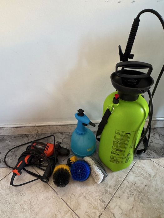 Vendo maquina de escovar e aspirador de po industrial