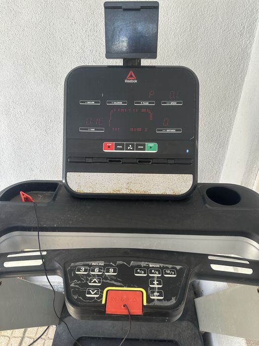 Vendo passadeira Reebok SL 8.0