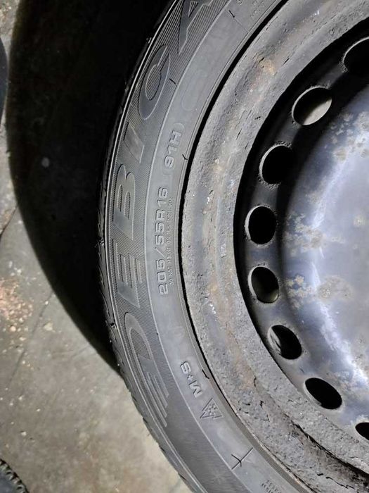 4 koła Ford Dębica Frigo HP 2 + kołpaki Ford + czujniki ciśnienia TPMS