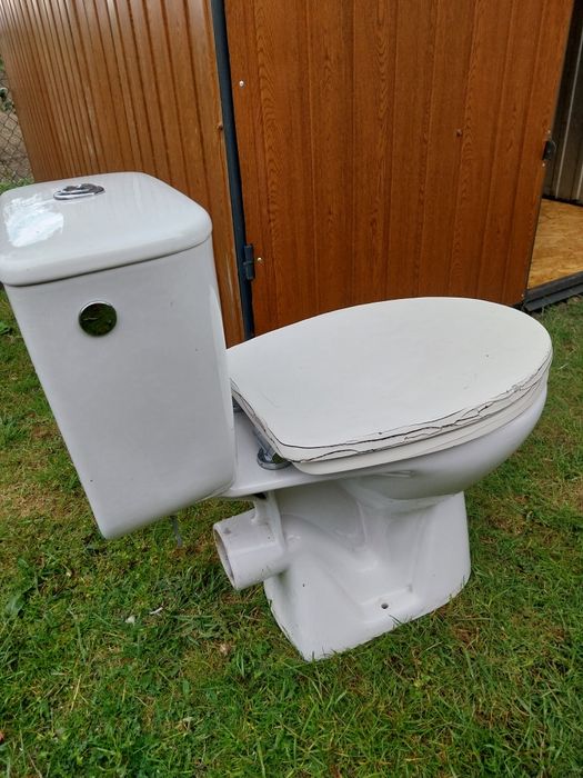 Sedes, miska, muszla klozetowa, WC, toaleta