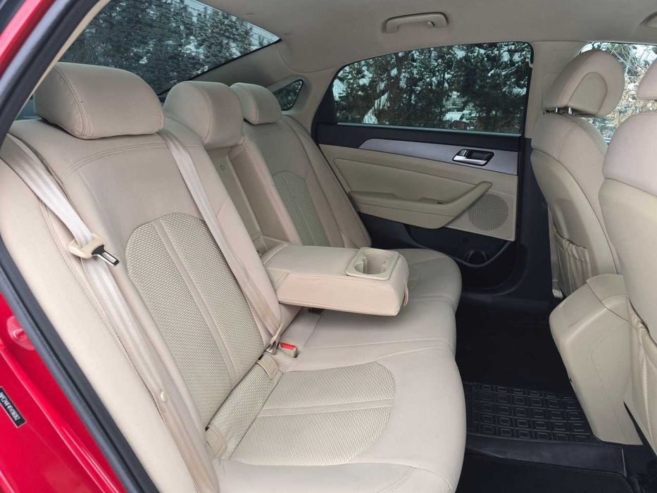Продам  Hyundai Sonata 2015. Можна в розстрочку, під викуп.