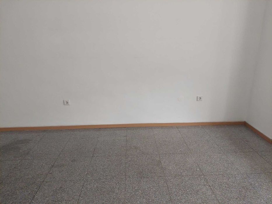 Vende-se ou Arrenda-se Loja