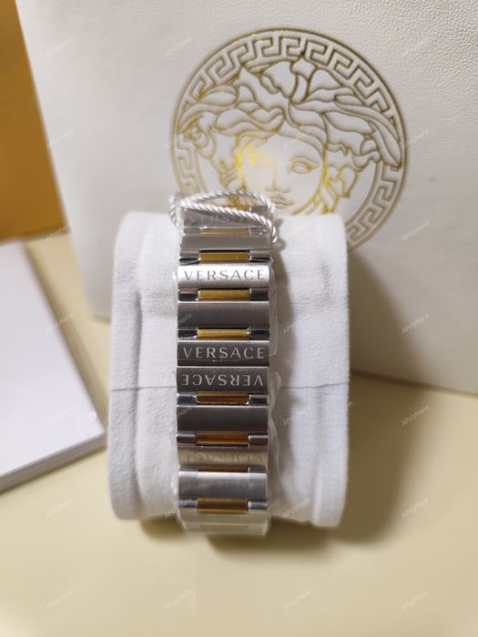 Годинник Versace VEVH00720 Часы Версаче