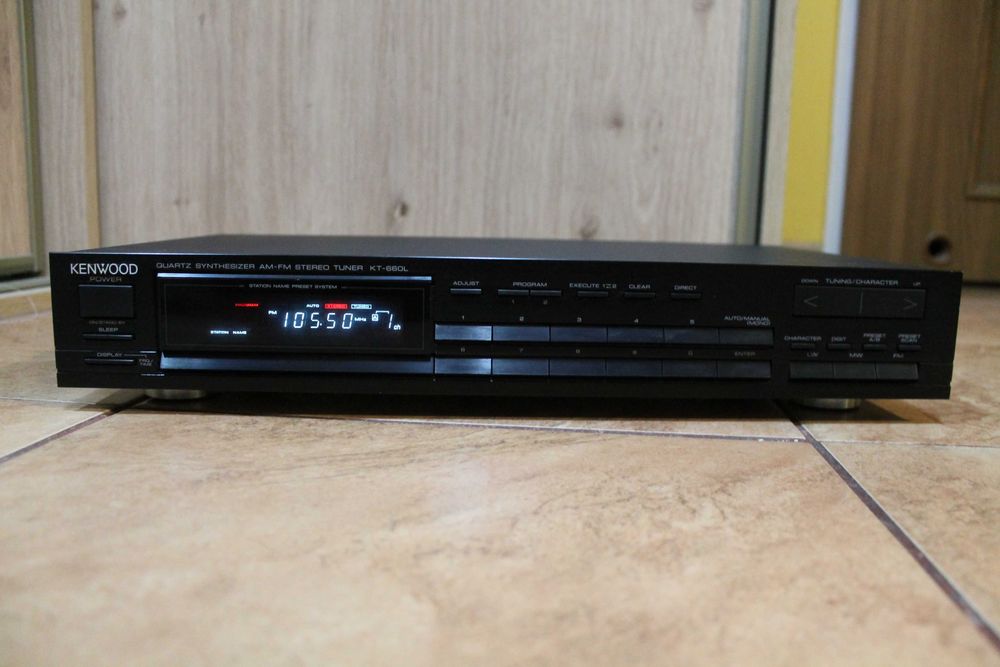 Tuner radiowy cyfrowy FM Kenwood KT-660