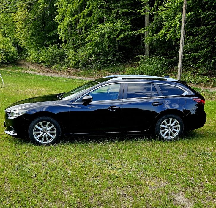 Mazda 6 czarna perła