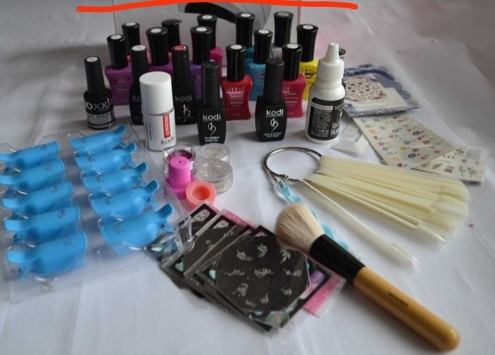 Набор для маникюра Kodi гель лак UV