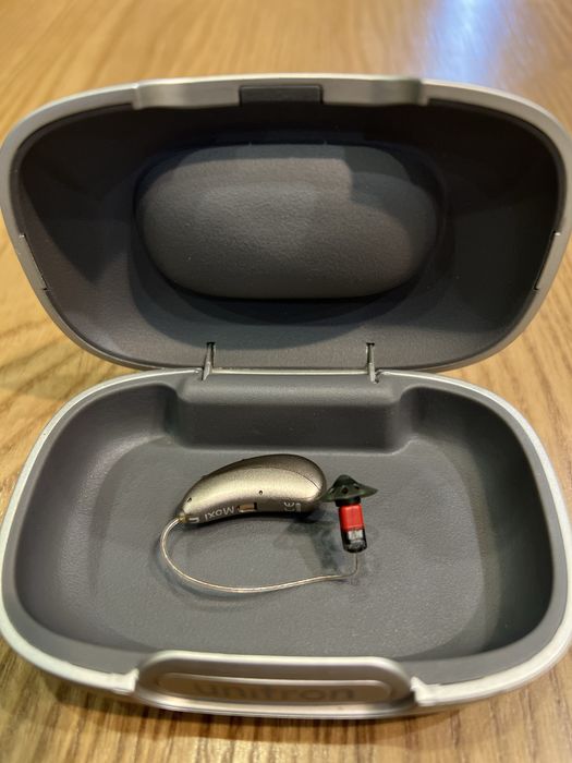 Слуховой аппарат UNITRON MOXI B312