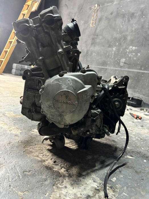 Продам мотор на запчасти от Honda hornet 1998-2002г. PC25E 600cc