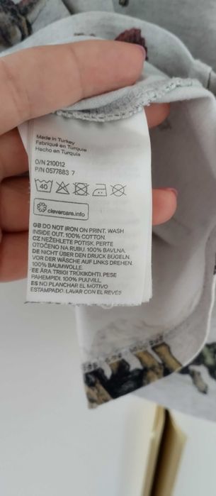 Piżama dla chłopca góra od piżamy dinozaury szara 110/116 H&M