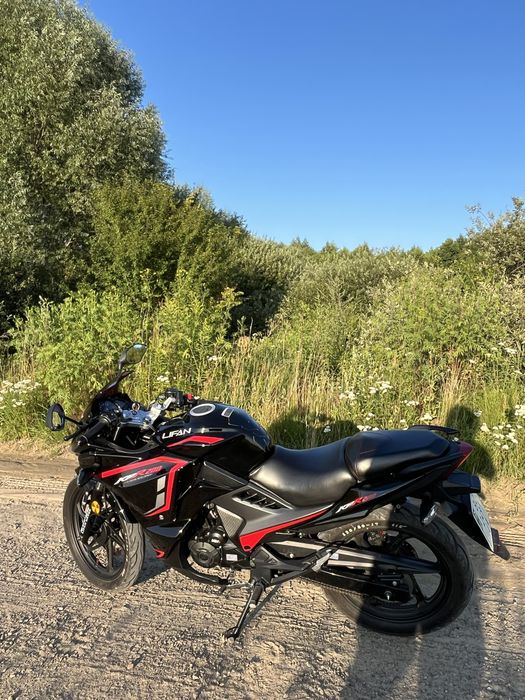 Lifan kpr 200.