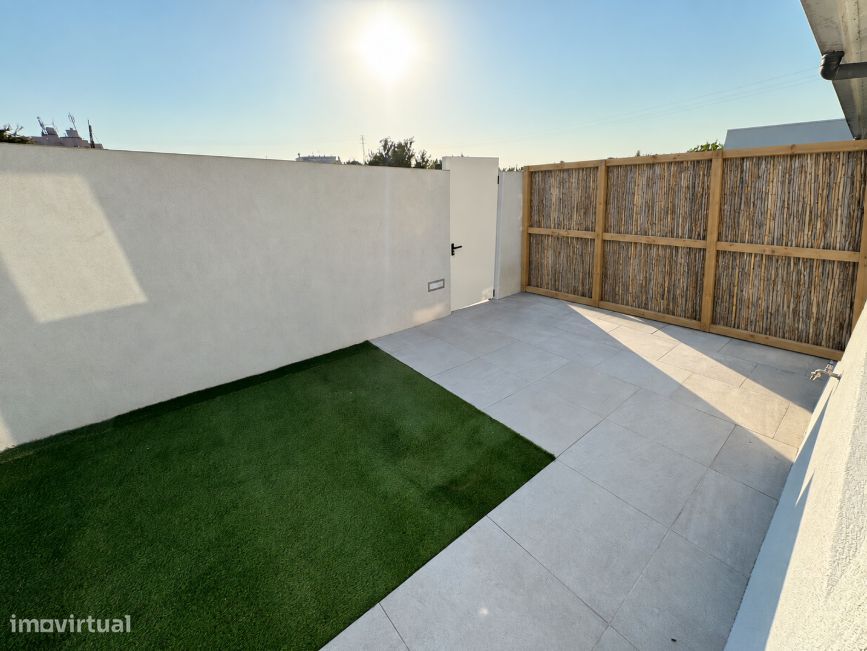 Casa T1 com Pátio Exterior para arrendar – Oliveira do Douro (Gaia)