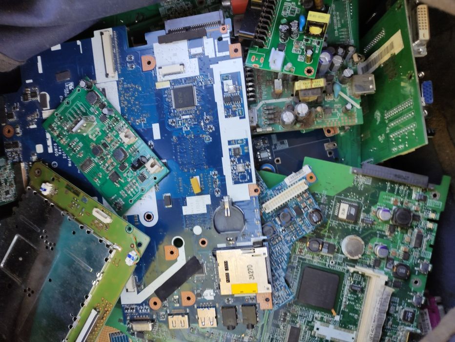 Elektronika zestaw płyta główna złom komputerowy Ram złocony pc laptop