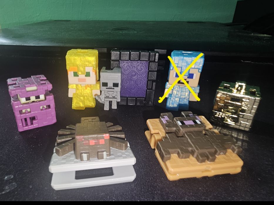 Фігурки майнкрафт