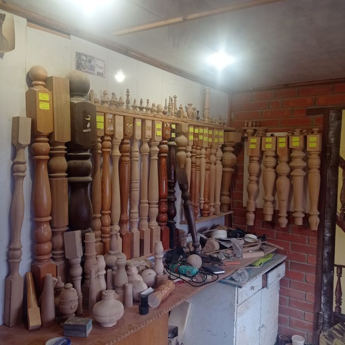 Токарні вироби з дерева .