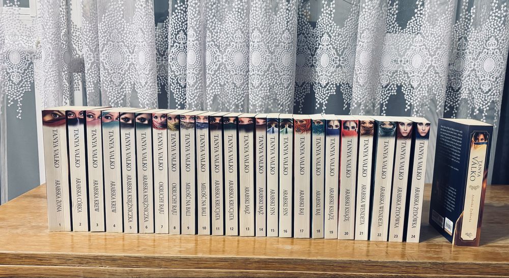Arabska Saga Seria Tanya Valko 24 książki