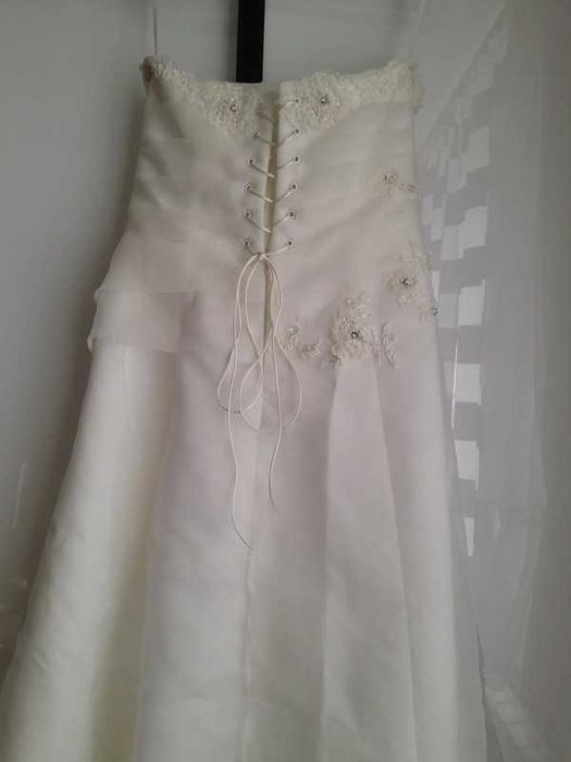 Suknia ślubna L/XL+dodatki