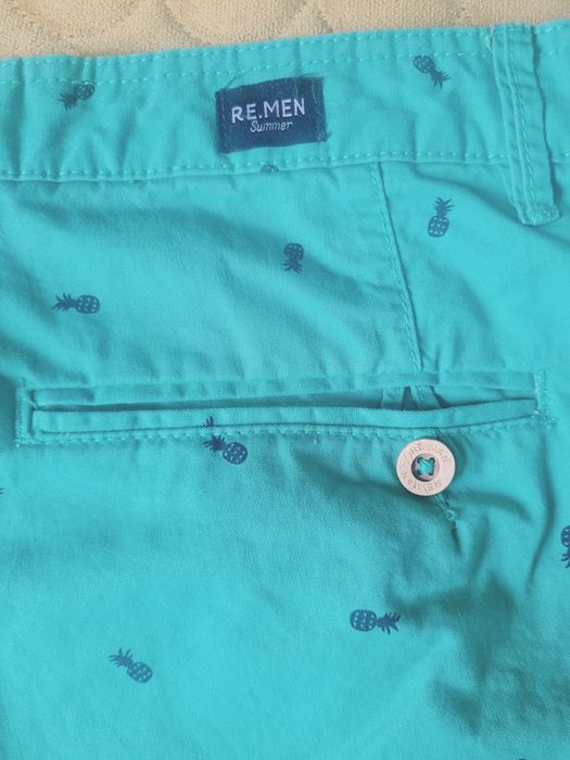 Spodenki Reserved rozm. 30 regular fit