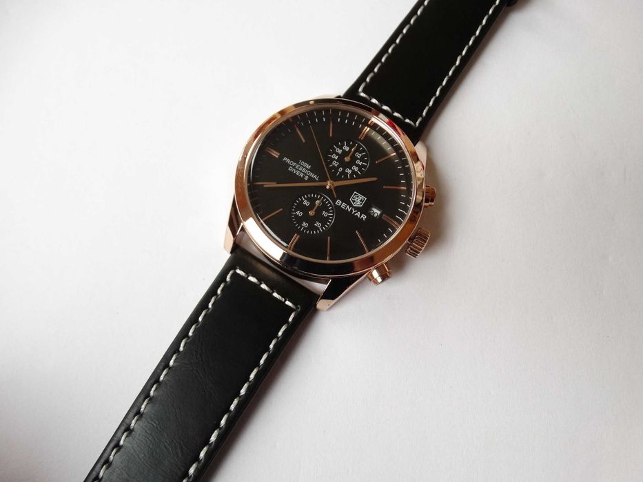 Zegarek złoty męski Benyar czarny na pasku skórzanym chronograf WR100m