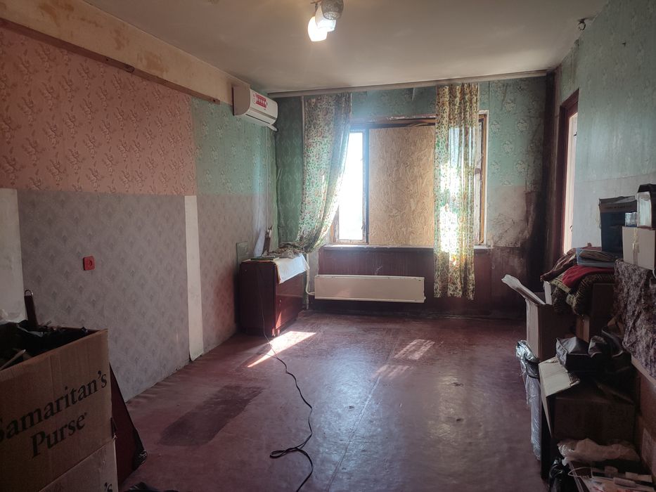 Продаж 1 кім, Дніпровська