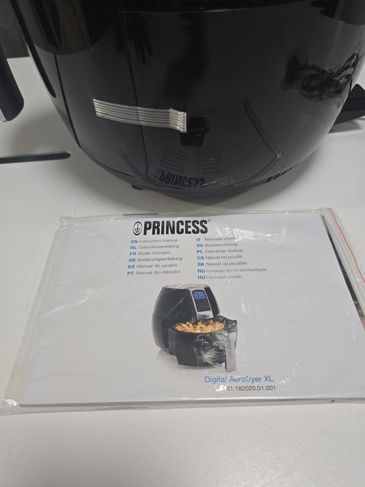 Air fryer elétrica Nova