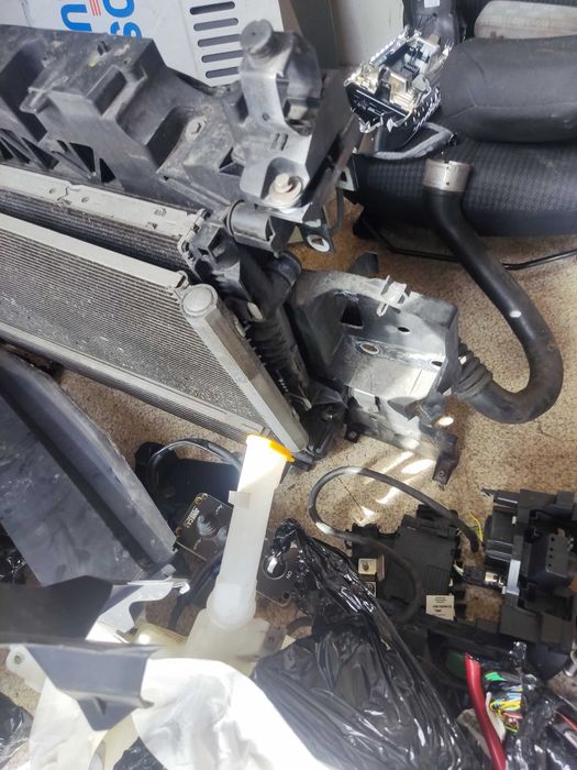 pas przód z chłodnicami komplet  renault scenic 3 lift tce