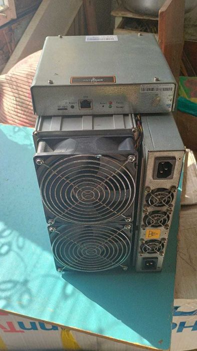 Блок питания от Antminer T17