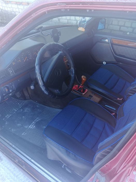 Продам мерседес124