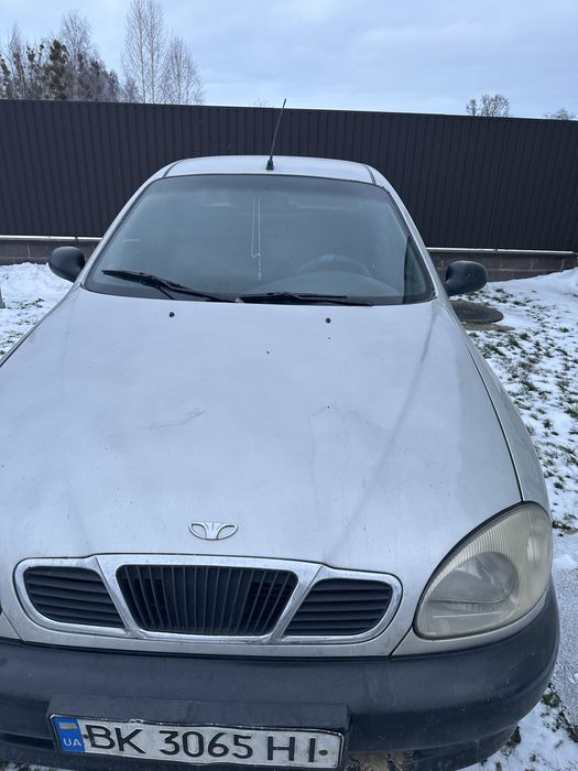 Daewoo Lanos, седан, сріблястий колір