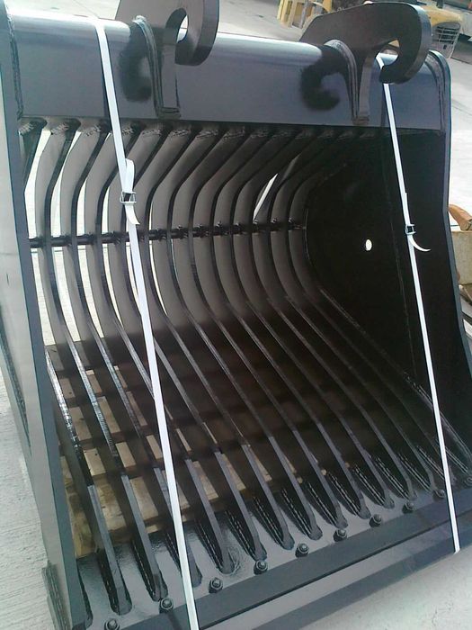 Łyżka ażurowa/przesiewająca 1m50 z zębami Verachtert CW40