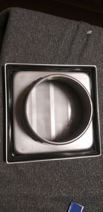 Kratka wentylacyjna Fi 125 z klapą zwrotną