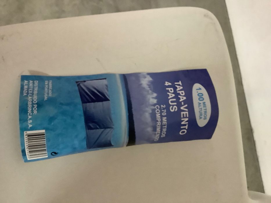 Proteção vento com 4 paus