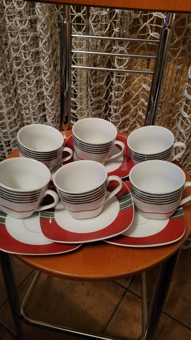 Zestaw filiżanek kawowy