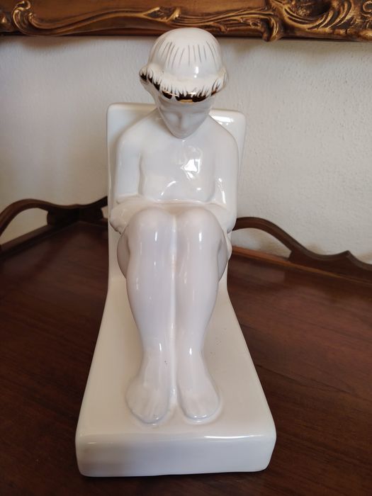 Encosto para Livros em Porcelana