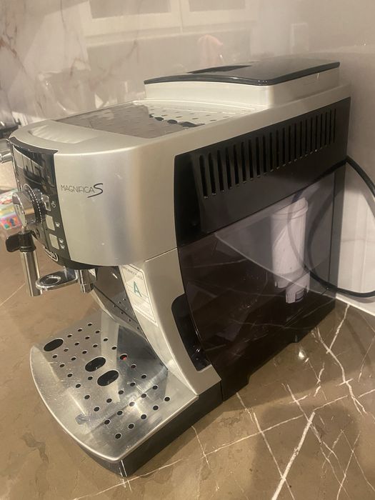 Ekspres do kawy DeLonghi Magnifica S
