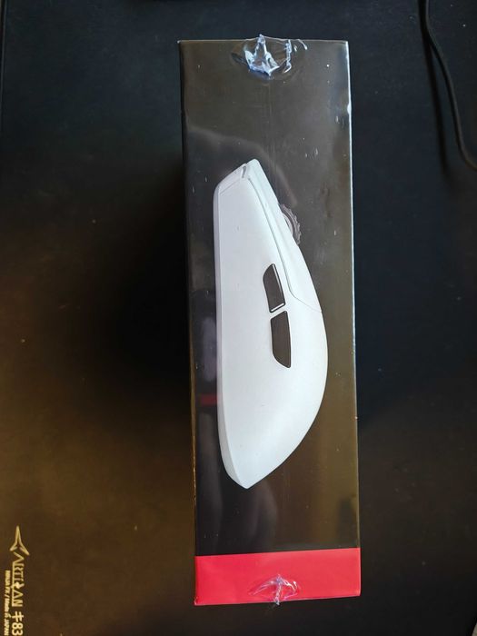 Lethal Gaming Gear LA-1 - Wireless Gaming Mouse