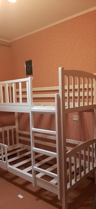 Двухярусная кровать
