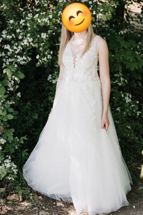 Suknia ślubna tiulowa