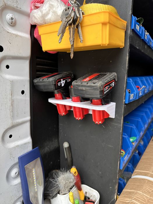 Suporte 3 Baterias Milwaukee M12