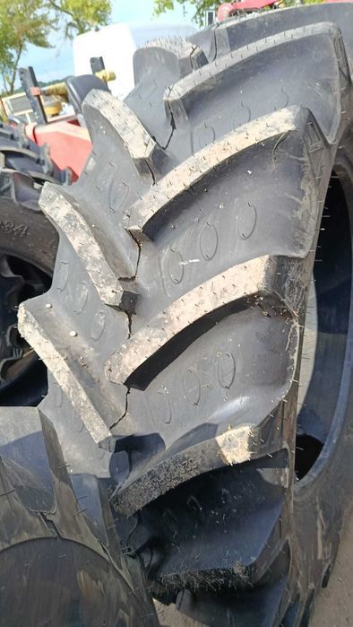 Opona rolnicza 520/70R38 BKT Agrimax RT765