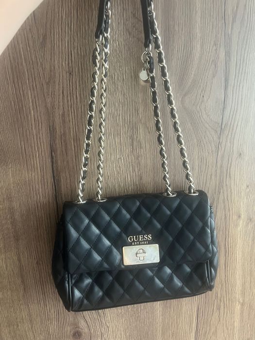 Torebka Guess czarna