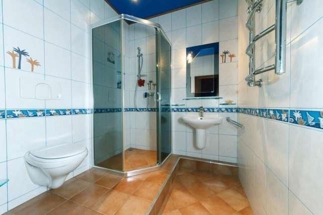 WOW Хостел Киев Дешево Месяц 1500 грн. Неделя 400 грн. Сутки 100 грн.