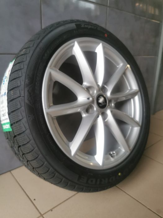 Opony zimowe 225/45R17 Skoda Octavia Karoq VW Golf Passat Audi Świdnik
